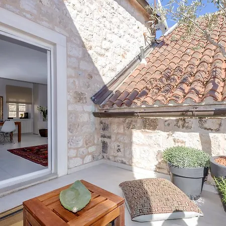 Luxury Bifora Apartamento *