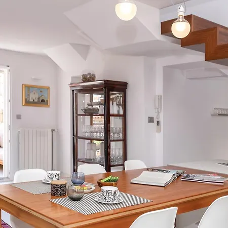 Luxury Bifora Lägenhet